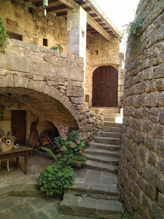 Oracines Du Calme Maison Helianthy Sanilhac  外观 照片